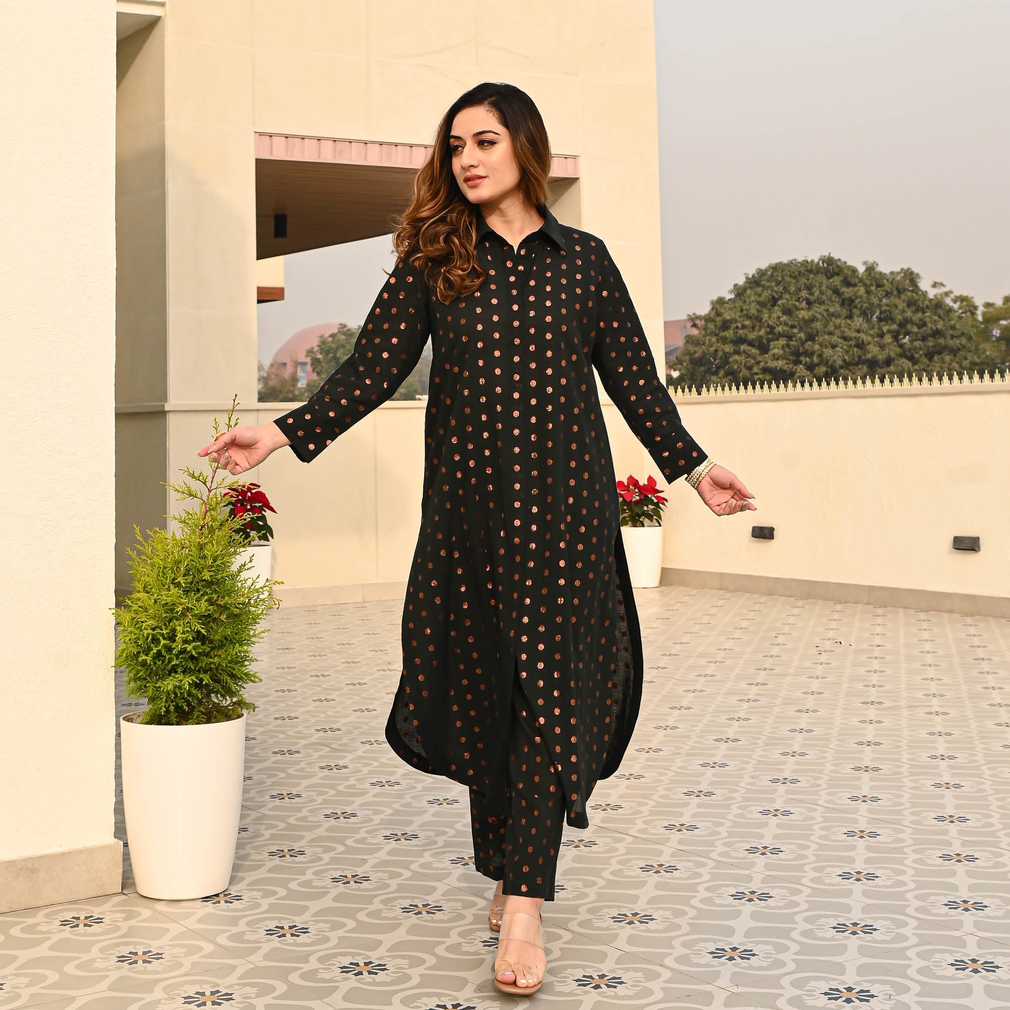 Bunaai Black Cotton Lurex Kurta Set