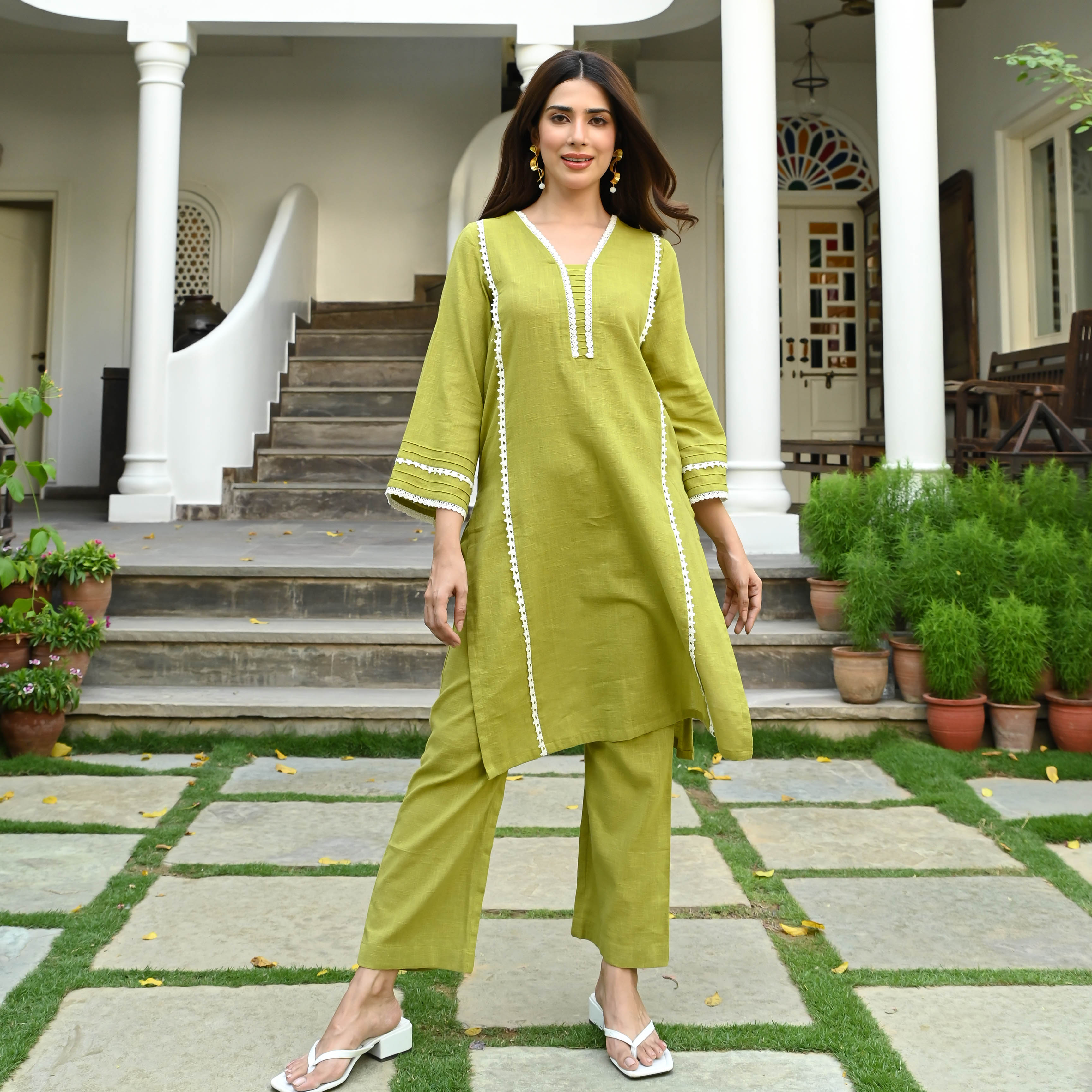 Bunaai Cotton Georgia Kurta Set